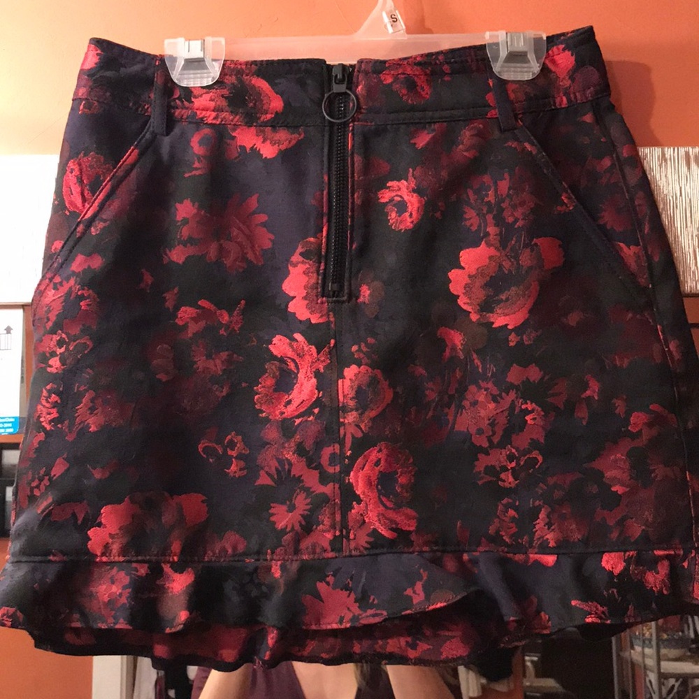 Express print skirt-worn one time